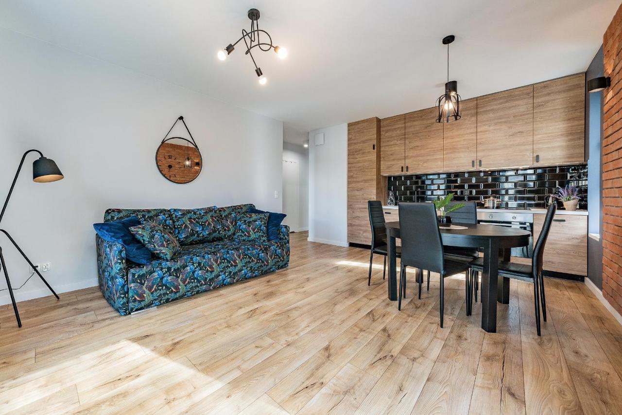 Lägenhet Glow Apartments, Dolny *